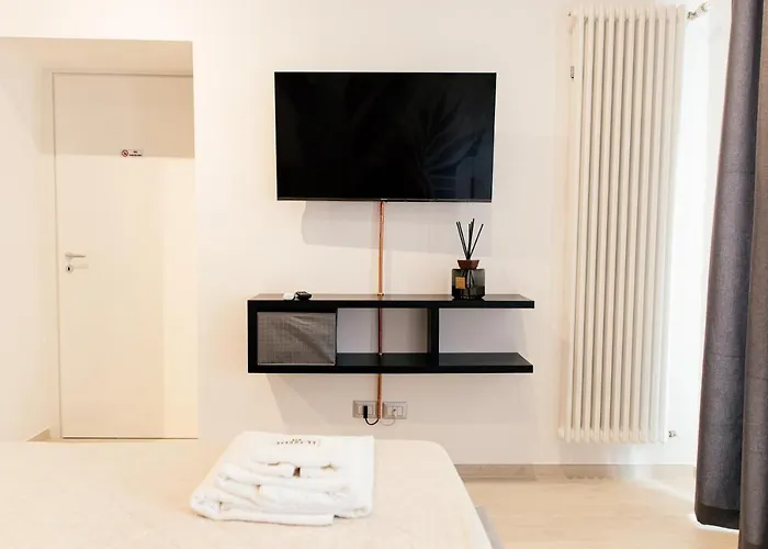 Le Foglie Bed & Breakfast 4*